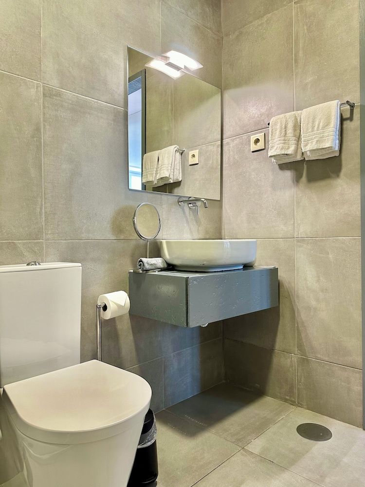 YOUROPO - Stories Studio, Balcony 5