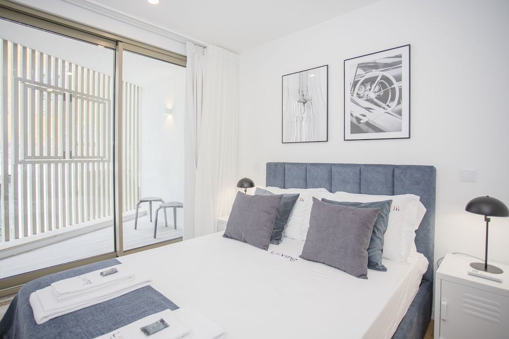 NAX Apartment D by Liiiving Apartment