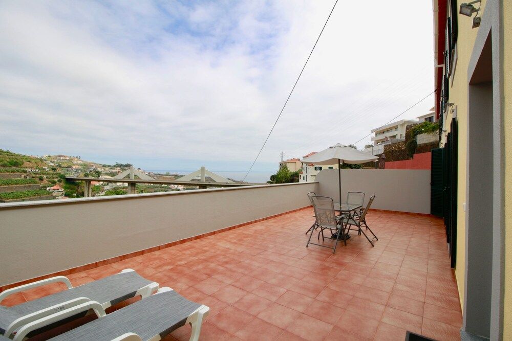 Apartment, Balcony