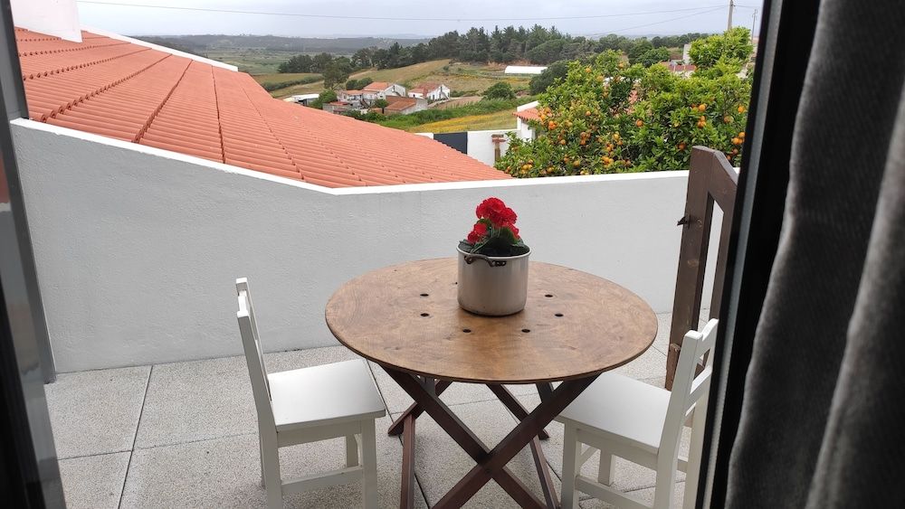 Laranjeira das Loiras Panoramic Double Room 5