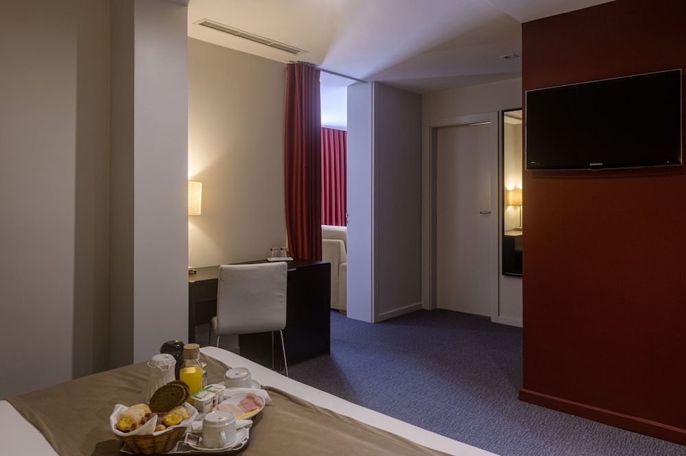 Hotel Torre Mar Superior Double Room 4