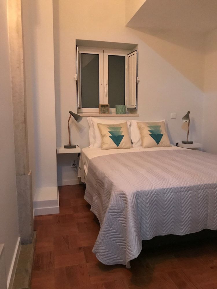 Junior Triple Room, Private Bathroom