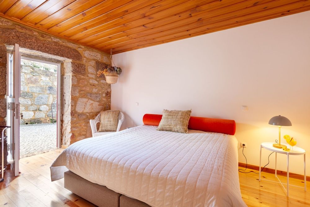 CASA DO RANCHO Design Room 2