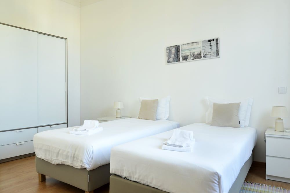 Apartment, 2 Bedrooms (Oeiras 4)