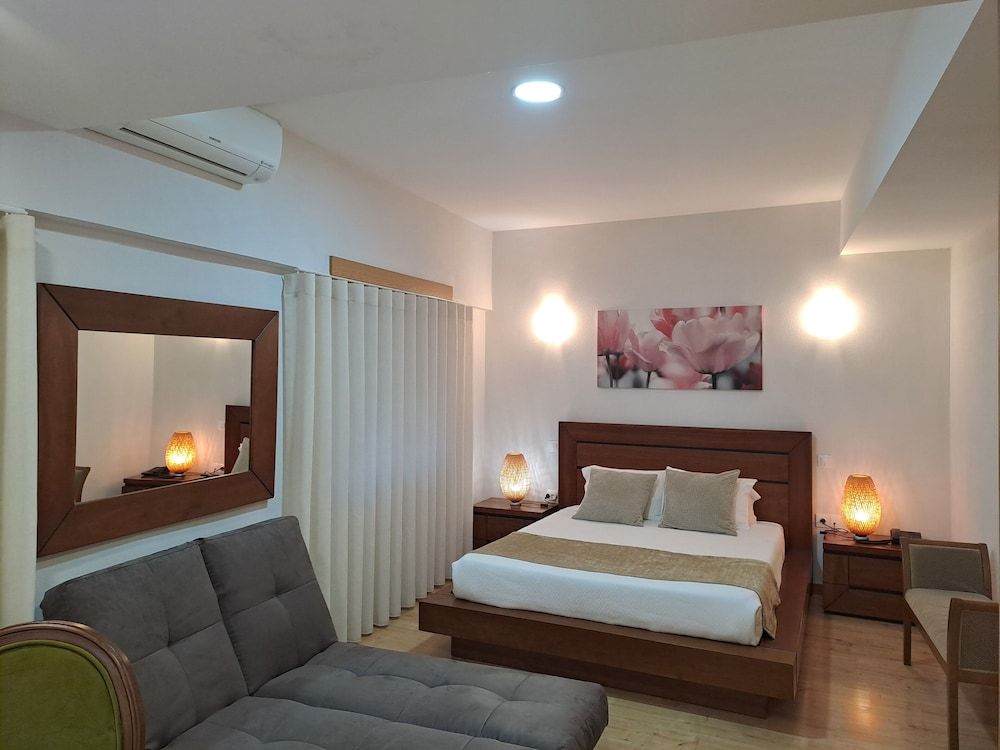 Hotel Square Superior Double Room