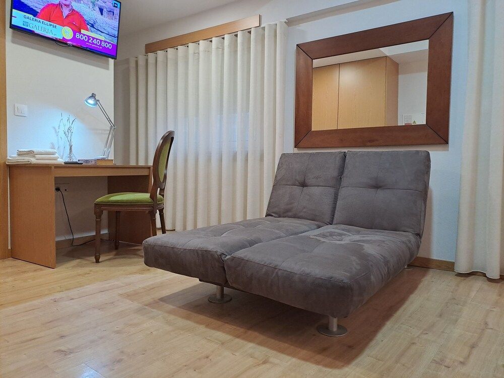 Hotel Square Superior Double Room 3