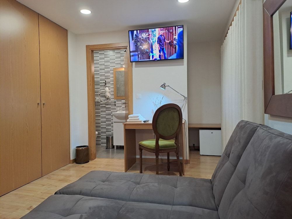 Hotel Square Superior Double Room 4