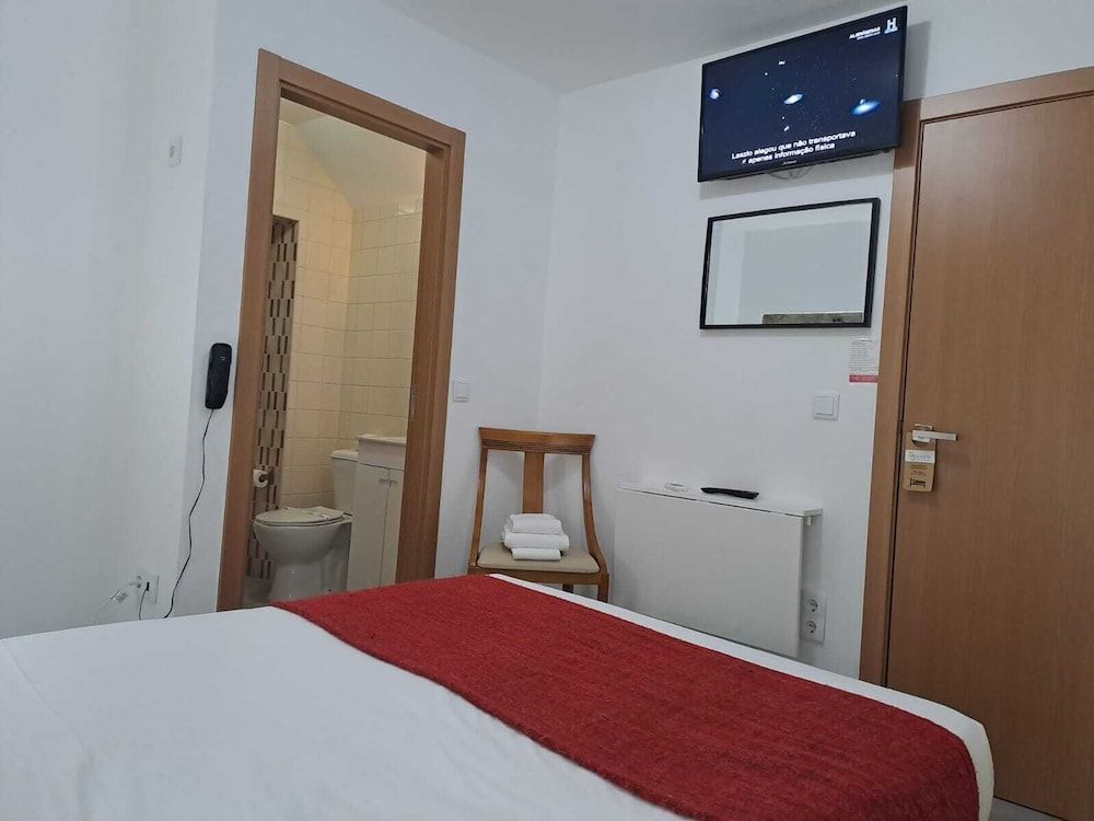 Largo da Fonte Economy Double Room 3