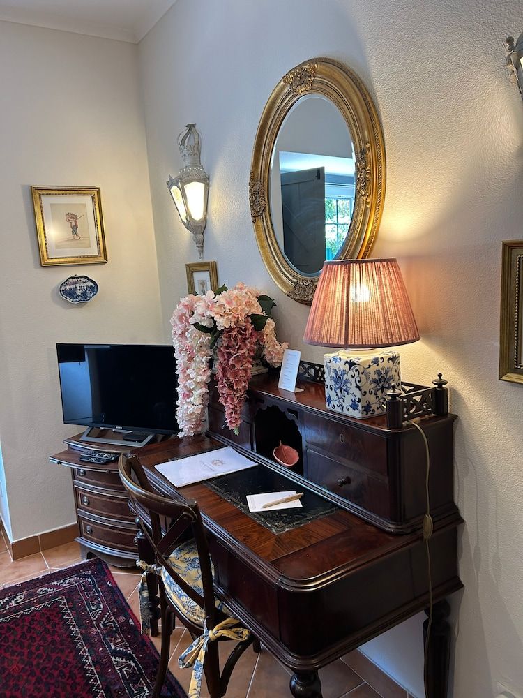 Villa Estefânia Premier Studio, 1 Bedroom, Non Smoking, Kitchenette (Glicinias) 12