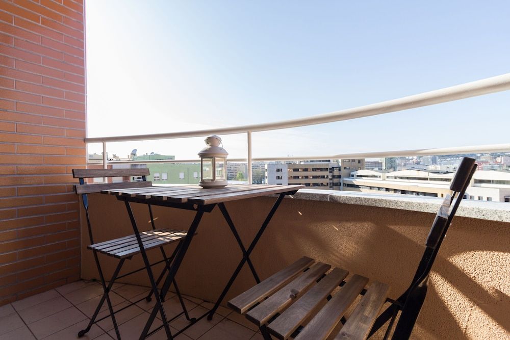 House and People - Artur Bivar City Apartment, 4 Bedrooms 18