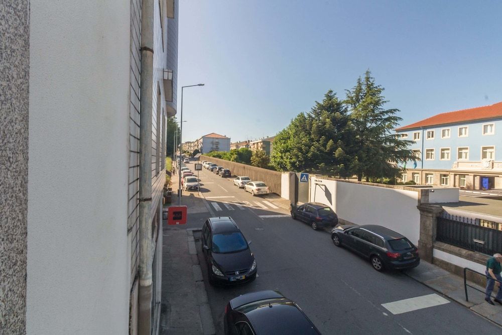 undefined House and People - Rua da Taxa 4