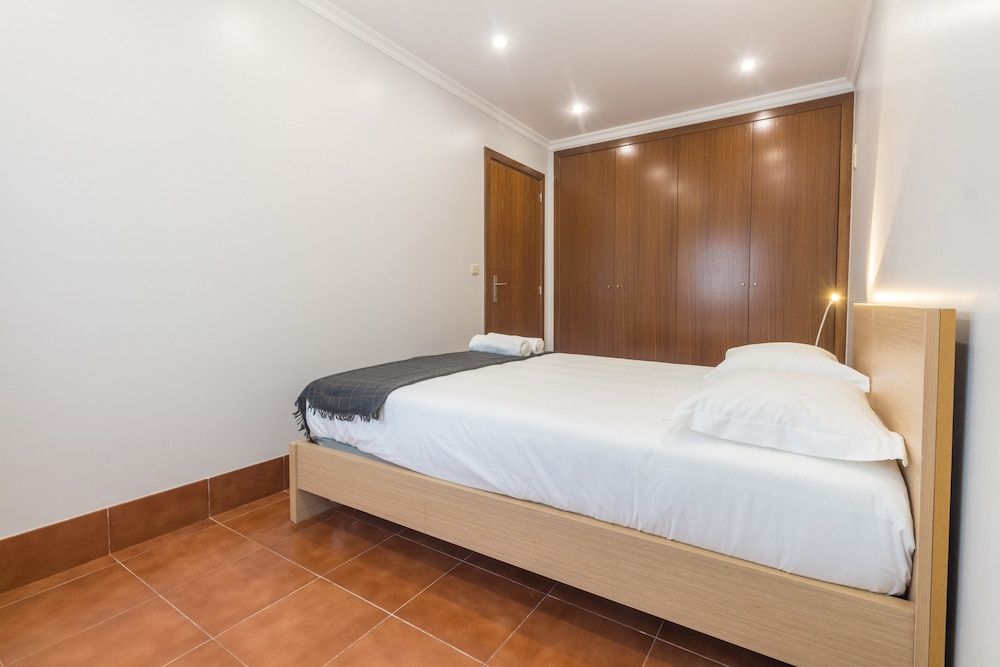 House and People - Rua da Taxa Apartment, 2 Bedrooms (First Floor ) 8