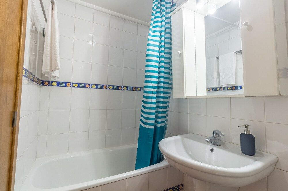 House and People - Rua da Taxa Apartment, 2 Bedrooms (Ground Floor) 4