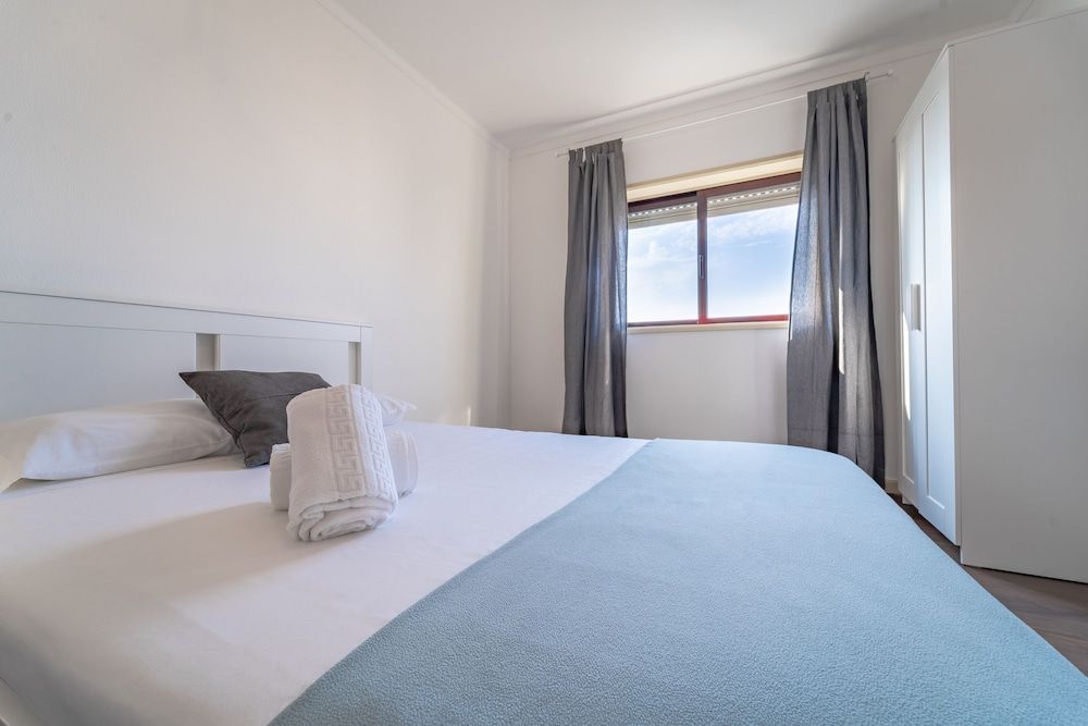 House and People - Feliciano Ramos 2 Apartment, 4 Bedrooms, Non Smoking, City View 19