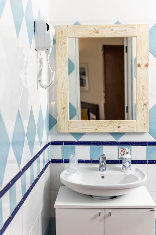 Monte das Alpenduradas Standard Double Room 4