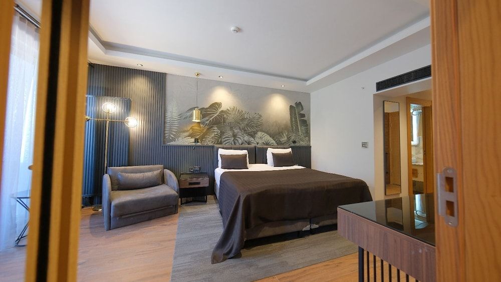 Amorium Hotel Standard Room 3