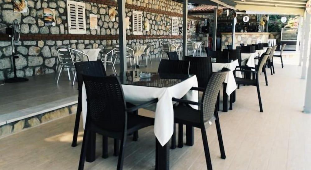 Pine Beach Boutique Hotel