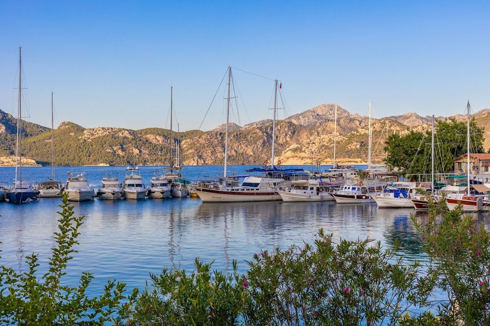 BASE Selimiye Family Room 29