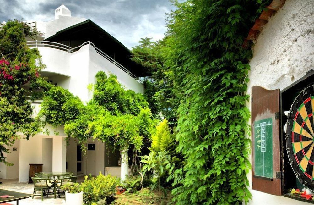 undefined Golden Gate Hotel 4