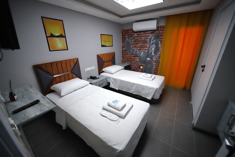 MyBeach Hotel Standard Double or Twin Room 4