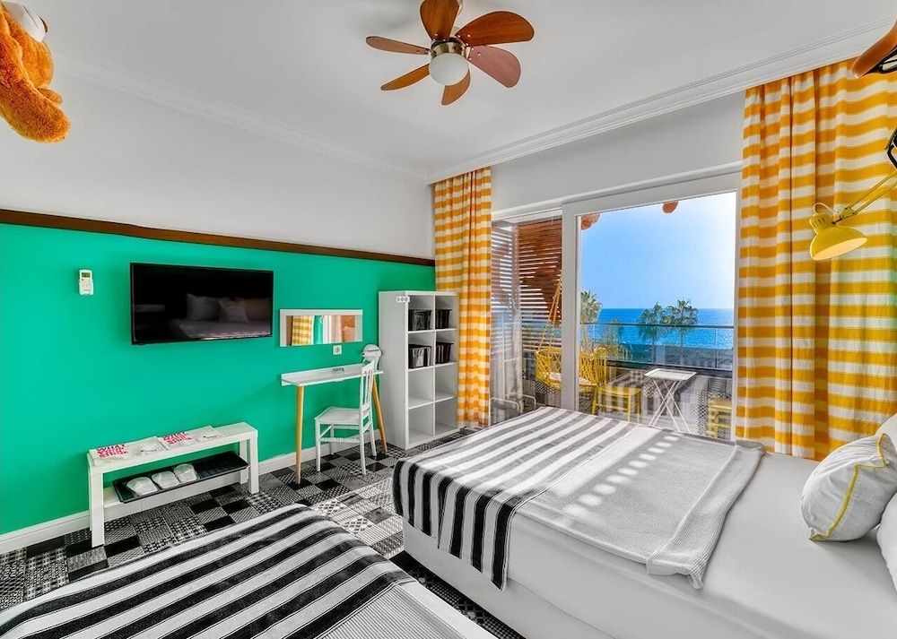 Anjeliq Downtown Boutique Hotel Standart Sea View