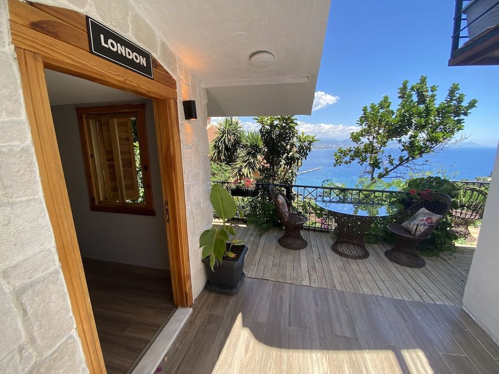 Castle Boutique Hotel Alanya Standard Quadruple Room, Sea View 6