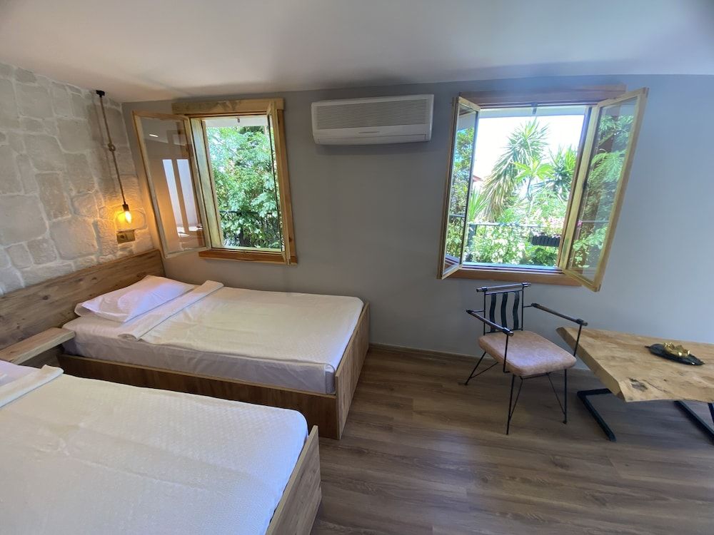 Castle Boutique Hotel Alanya Standard Quadruple Room, Sea View 3