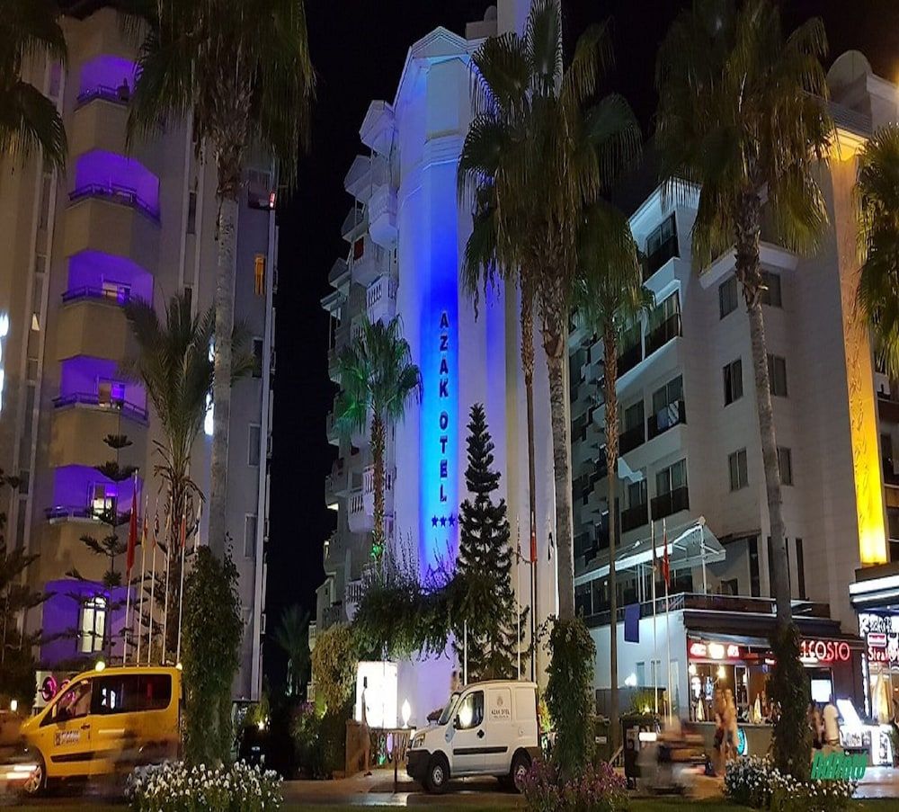 Azak Hotel