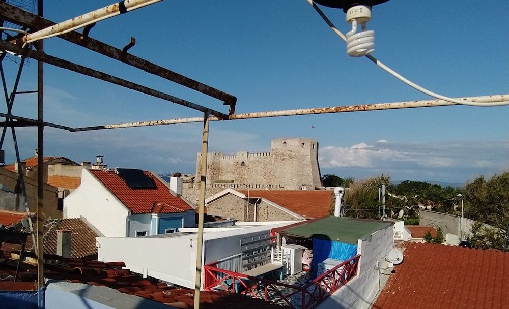 Dionysos Otel & Restoran & Ada Kahvaltı Red Room 3