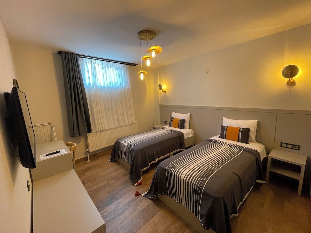 Oikos Bozcaada Economy Room, No Windows 3