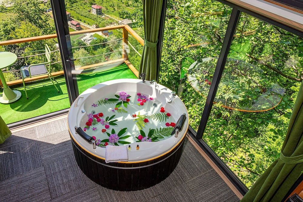 Pavri Suit Bungalov King Suite Room 2 7