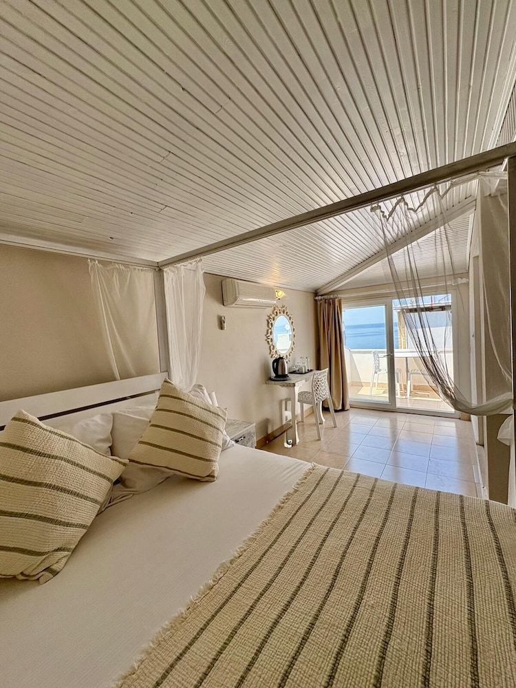 Romantic Double Room