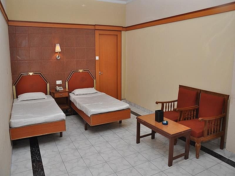 Pallavi International Hotel Standard Deluxe Double 2