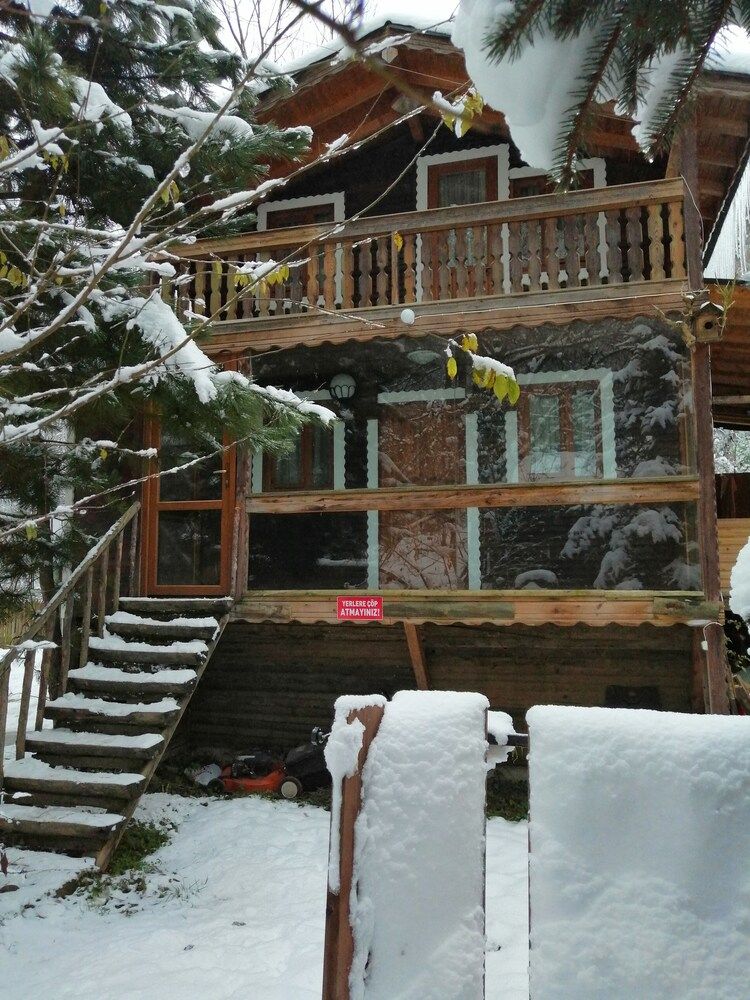 Abant Dere Otel Bungalow (Kus Evi) 7