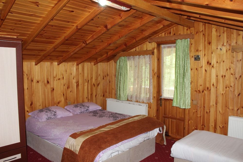 Abant Dere Otel Bungalow (Kus Evi) 10