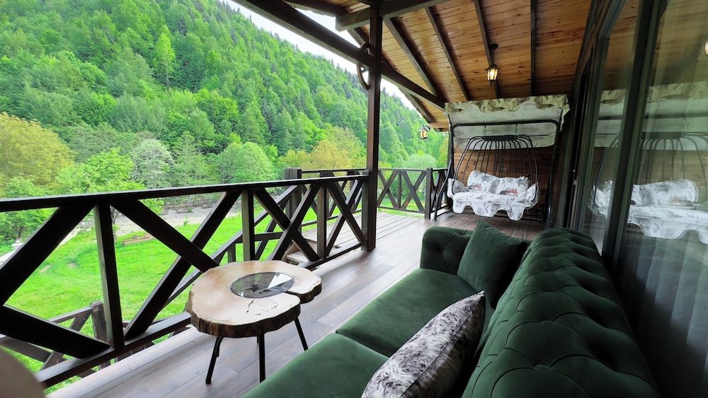 Abant Zumrut Dag Evi Business Chalet, 1 Double Bed with Sofa bed, Jetted Tub, Mountain View 7