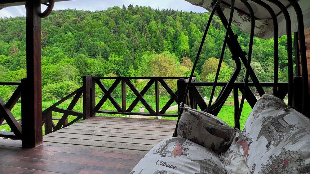 Abant Zumrut Dag Evi Business Chalet, 1 Double Bed with Sofa bed, Jetted Tub, Mountain View 6