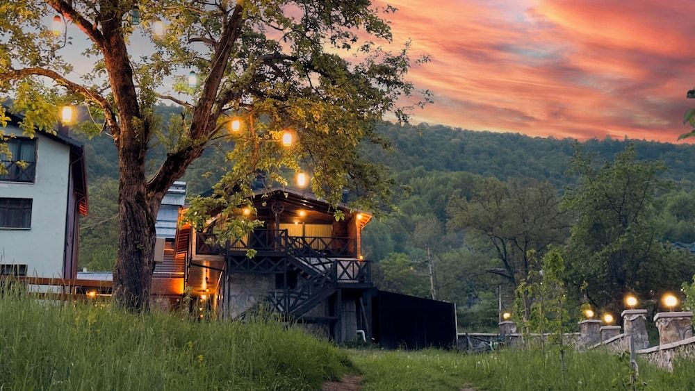 Abant Zumrut Dag Evi Business Chalet, 1 Double Bed with Sofa bed, Jetted Tub, Mountain View 8