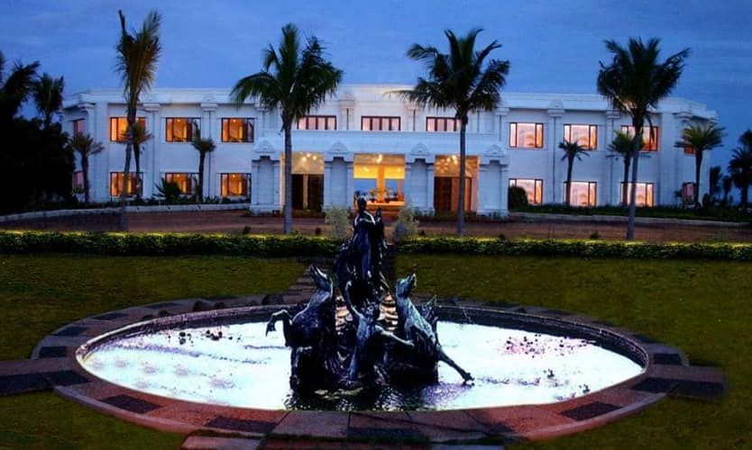 undefined Chariot Beach Resort 4