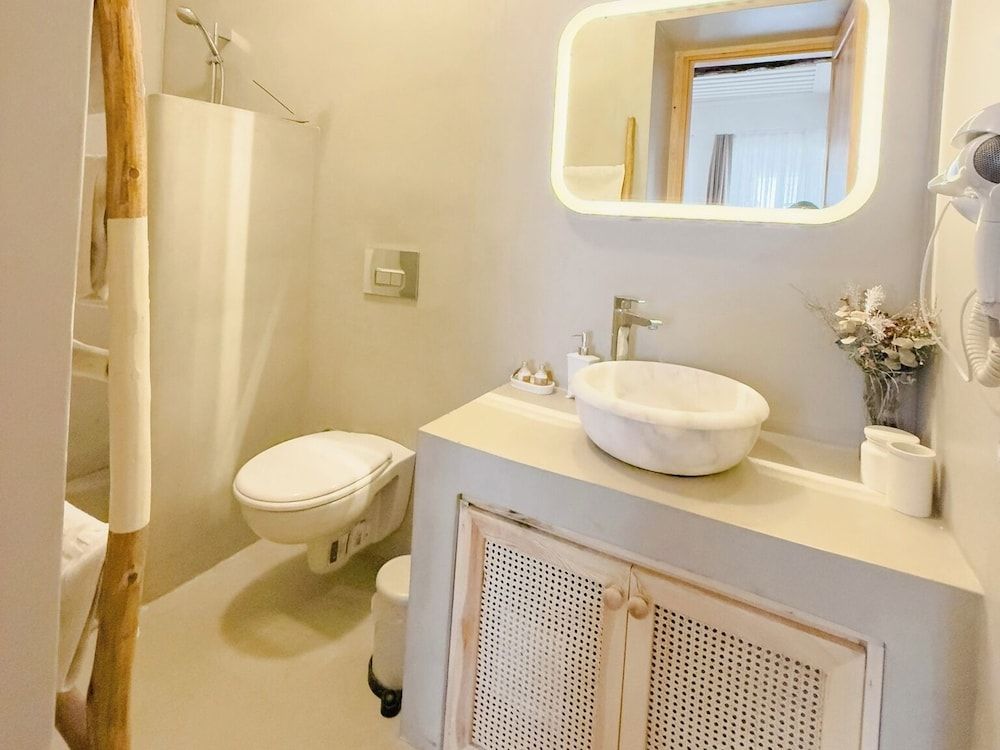 Cunda Ilios Promosyon Oda 18