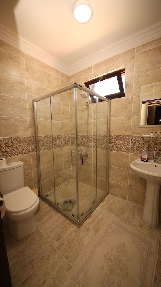 Dibekonu Konak Traditional Suite 3