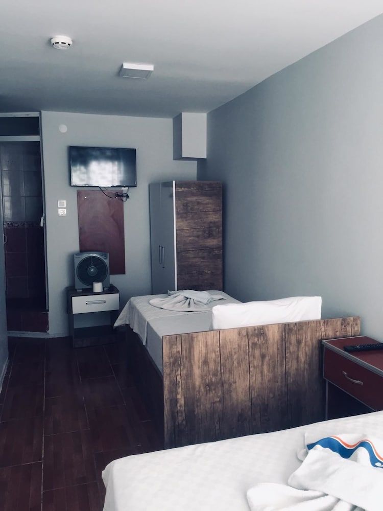 undefined Hotel Dinlen 4