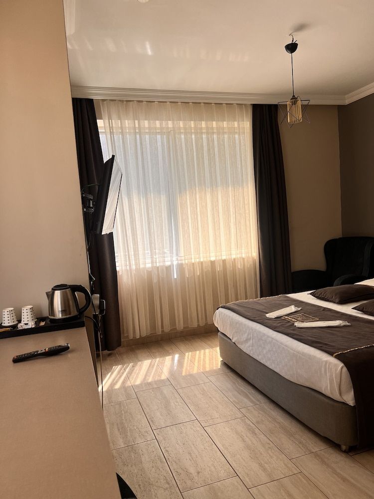 undefined Bornova Otel
