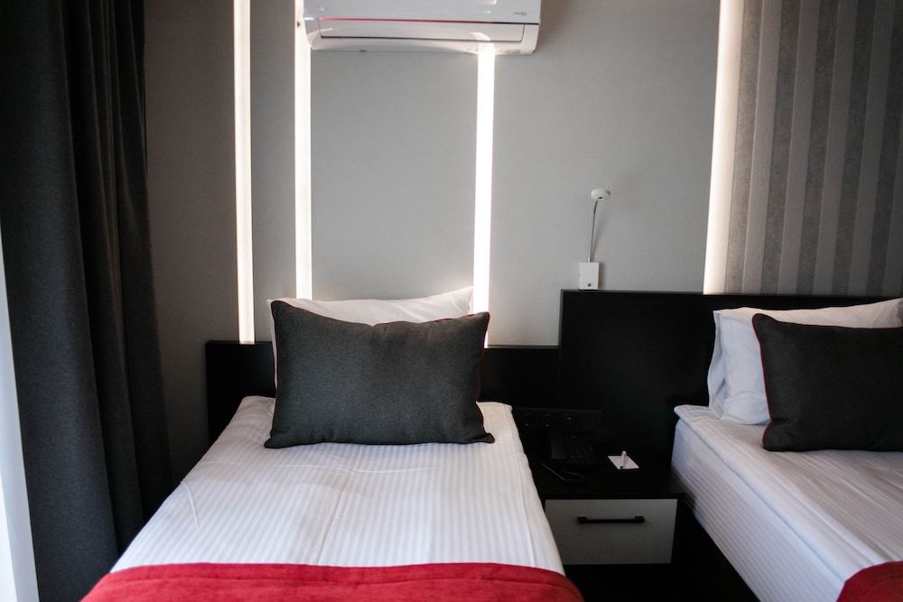 undefined Methis Hotel 9