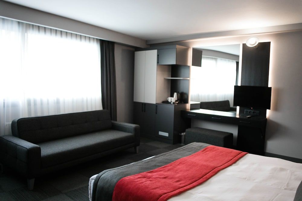 undefined Methis Hotel