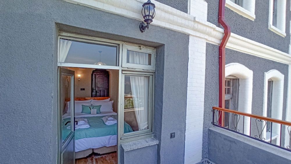 undefined Variante Hotel 8