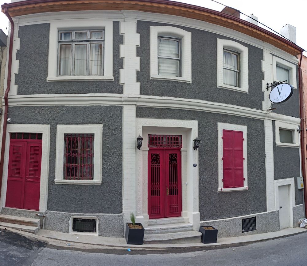 undefined Variante Hotel 7