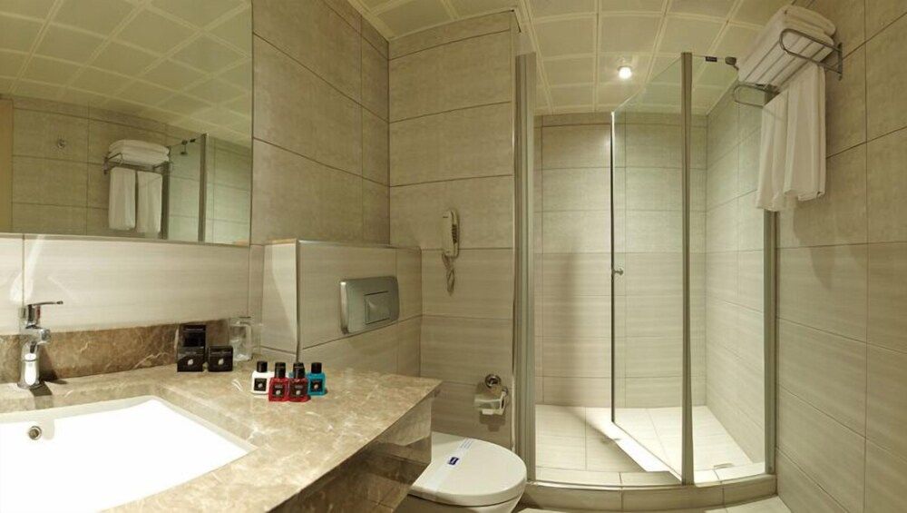 Susuzlu Hotel Standard Room 2