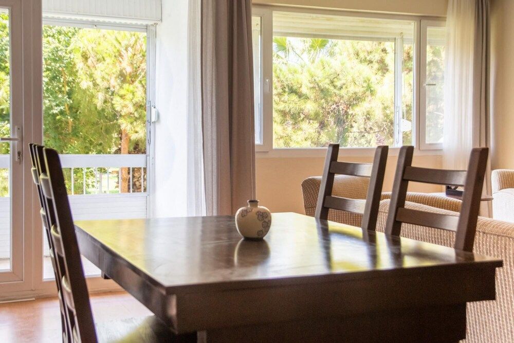 undefined Flat Near Sea and Public Transportation in Izmir 7