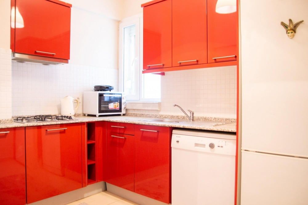 undefined Flat Near Sea and Public Transportation in Izmir 9